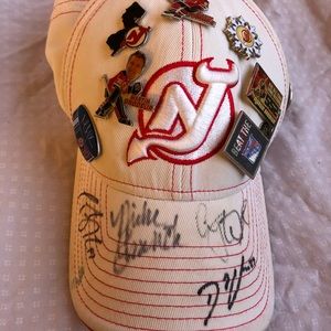 New Jersey Devils autographed White hat